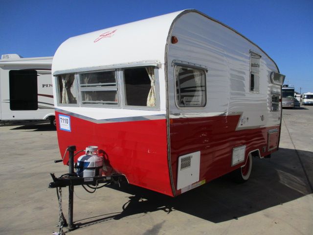 34491 - 17' 2015 Shasta Airflyte Image 2