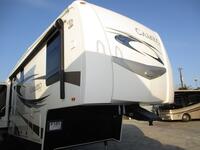 34579 - 38' 2012 Carriage Cameo w/4 Slides Image 1