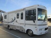 34628 - 28' 2004 Winnebago Sightseer w/Slide Image 1