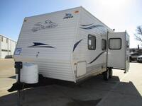 34822 - 27' 2010 Jayco Jay Flight w/Slide Image 1