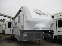 34914 - 31' 2012 Open Range Light w/3 Slides Image 1