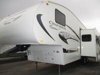 34939 - 31' 2009 Coachmen Chapparel Lite w/Slide Image 1
