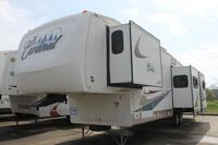 35208 - 40' 2007 Forest River Cardinal w/4 Slides Image 1