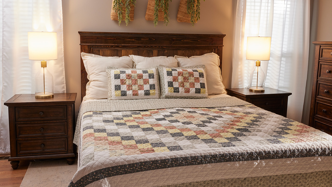 Smoky Square Quilt by Donna Sharp - Queen - Cracker Barrel