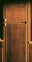 panel-door-woodgrain