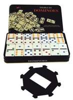 domino-set-w-hub