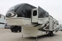 34726 - 40' 2015 Jayco Pinnacle w/4 Slides Image 1