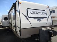 35001 - 31' 2015 Rockwood Ultra Lite w/3 Slides Image 1