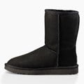 UGG Women&#39;s Classic II Short Snow Boots