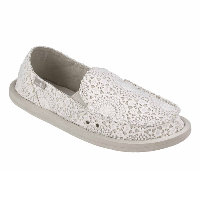 Sanuk Women&#39;s Donna Crochet Sidewalk Surfer