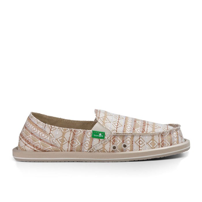 Sanuk Women&#39;s Donna Tribal Casual Shoes