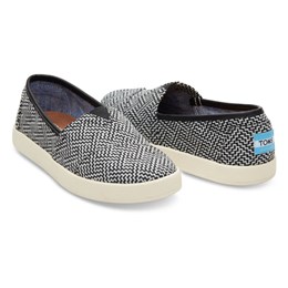 Toms Women's Avalon Slip-On Casual Shoes