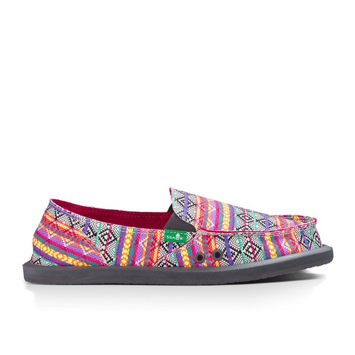 Sanuk Women&#39;s Donna Tribal Casual Shoes