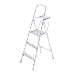 Werner 5 ft. H X 21.5 in. W Aluminum Platform Ladder Type III 200 lb. cap.