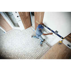 Irwin 24 in. Aluminum I-Beam Level 3 vial