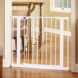 North States White 30 in. H x 29.5-39 W Metal Child Safety Gate