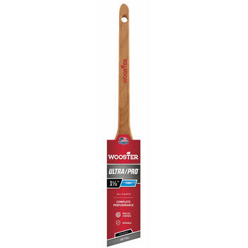 Wooster Ultra Pro 1 1/2 in. W Firm Angle Paint Brush