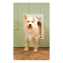 Petsafe Pet Door Medium For Pets up to 40 lb. 8-1/8 in. x 11-3/4 in. White Plastic