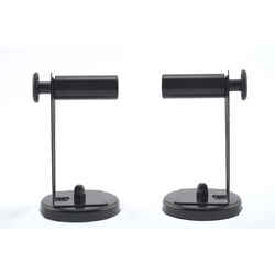 Master Magnetics Handy HolderTM 4.375 in. Ceramic Black 1 set Magnetic Paper Towel Holder 3.4 M