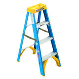 Werner 4 ft. H x 19 in. W Fiberglass Type I Step Ladder 250 lb.