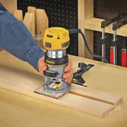 DeWalt 1.25 hp 1-1/4 hp Corded Compact Router 4-3/16 in. Dia. 27000 rpm 7 amps