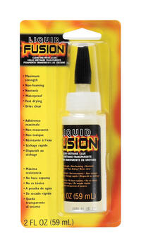 Aleene's Liquid Fusion Super Strength Latex Heavy-Duty Adhesive 2 oz.