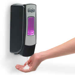 Gojo 700 ml Wall Mount Touch Free Foam Soap Dispenser Kit