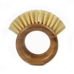 Full Circle The Ring 3.74 in. W Bamboo Vegetable Brush