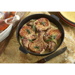 Big Green Egg 2XL-XL-L-M-S-MX Grilling Skillet 10.5 in. L X 10.5 in. W
