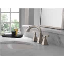 Delta Lakewood Widespread Lavatory Faucet 4 in. Brushed Nickel