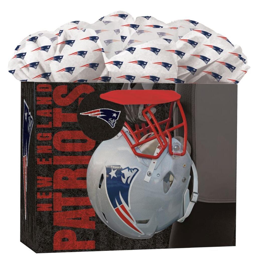 image New England Patriots Medium Gogo Gift Bag