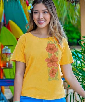 Hibiscus Breeze - Pineapple Dyed Short Sleeve Scoop Neck T-Shirt