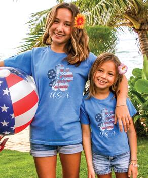 USA Hibiscus - Blue Hawaii Dyed Short Sleeve Crewneck T-Shirt