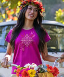 Lehua Quilt - Berry Short Sleeve Scoop Neck T-Shirt