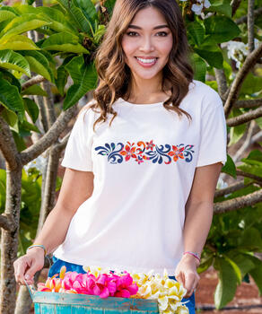 Kanani Paradise - White Short Sleeve Scoop Neck T-Shirt