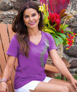 Punalei Vertical - Violet Short Sleeve Pima V-Neck T-Shirt
