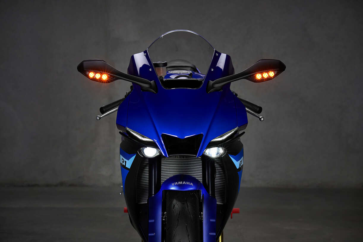 2024 YZF R1 Yamaha Motor Canada