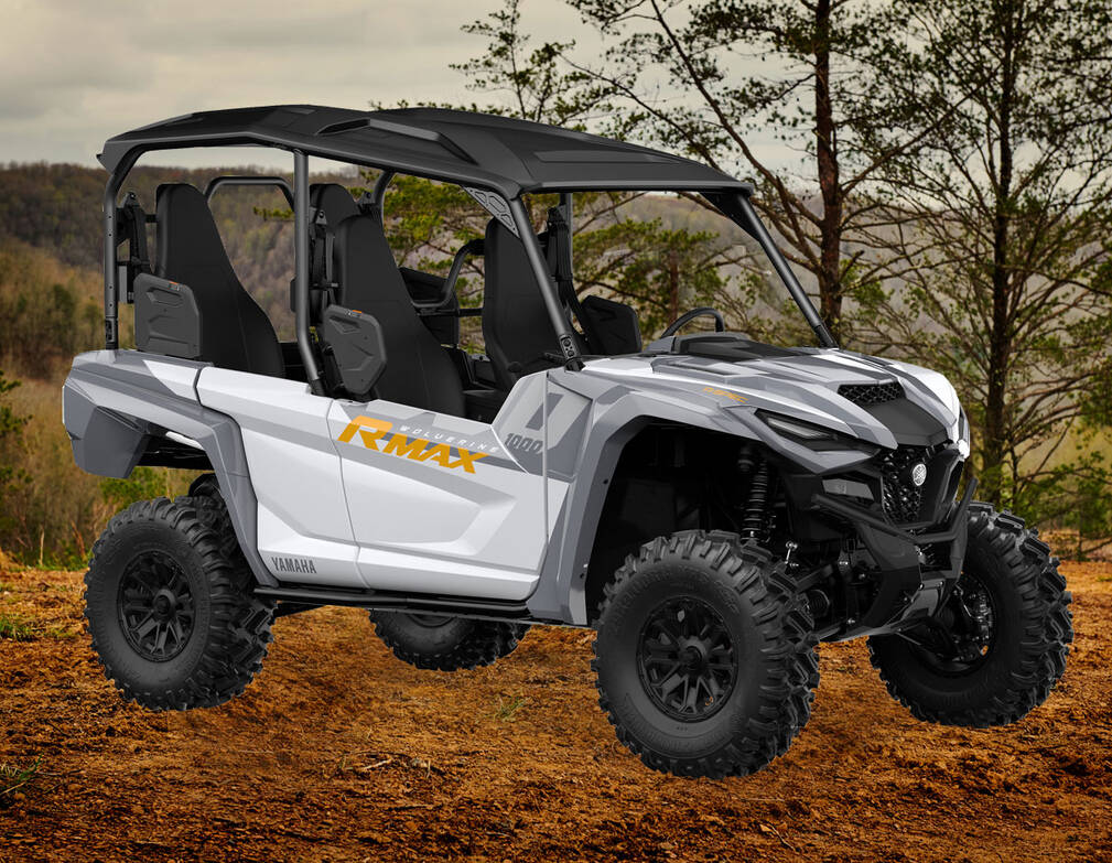 Action image of 2024 WOLVERINE® RMAX4™ 1000 R-Spec
