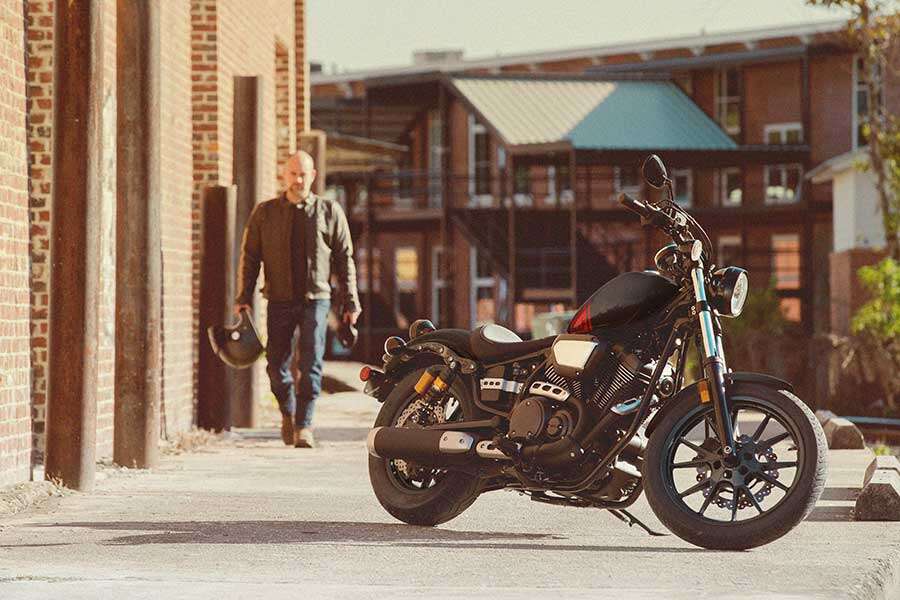 Yamaha bolt r price sale