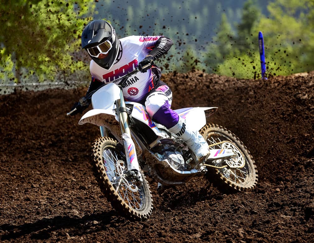 Action image of 2024 YZ450F