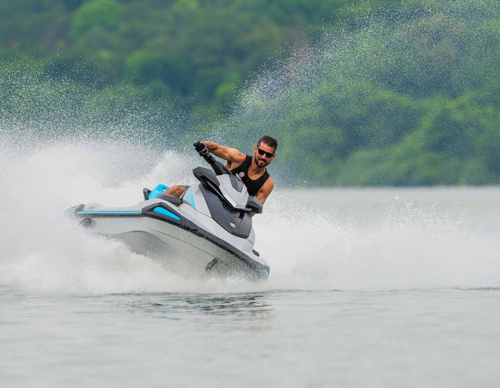 Action image of 2024 VX Cruiser
